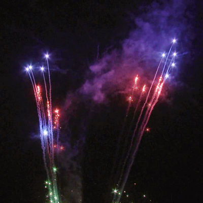 Les feux d'artifice pyrotechniques de Noël de feux d'artifice de gâteau du consommateur de nouvelle année durcissent Mercun