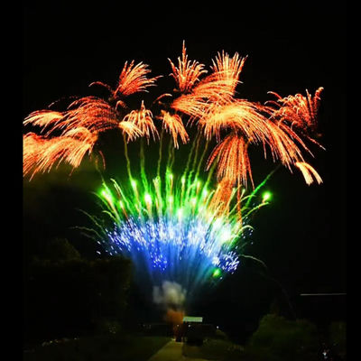 Des feux d'artifice spéciaux en mandarin