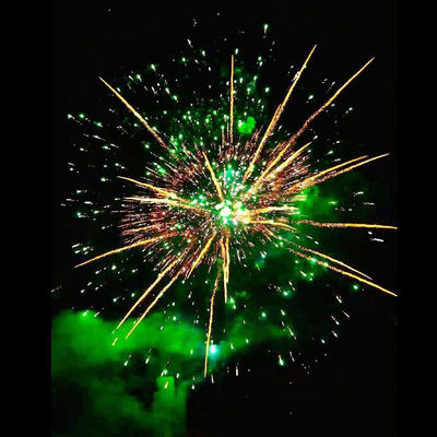 Chinois 168 coups de feu Colorier ciel gâteau de consommation Feux d'artifice pour la célébration en plein air