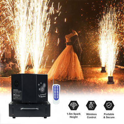 Liuyang 1300W 360 rotation double double tête Cold Sparkler Spinning Machine à étincelles froides Spin Fireworks Scene Machine