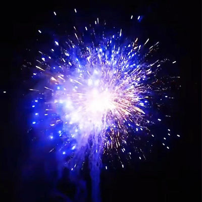 100 coups de feu à la vente à chaud Des feux d'artifice gâteau usine chinoise en gros Des feux d'artifice gâteau bleu Des feux d'artifice des pétards 2025
