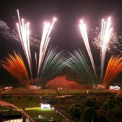Fabrique chinoise en gros Pyrotechnique professionnelle Des feux d'artifice de jour gâteau coloré Des feux d'artifice de gâteau de fumée Pour la fête