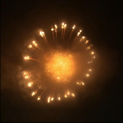 4 pouces en gros Pyrotechnique Feux d'artifice pour le Nouvel An Chinois usine 1.3G Un0335 Professionnel de l'affichage des coquilles Feux d'artifice