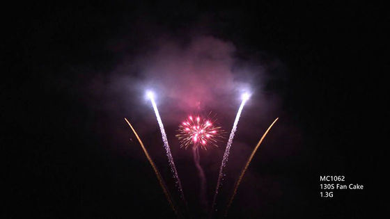 Feux d'artifice extérieurs professionnels de pyrotechnie de mandarine 130 tirs pendant la nouvelle année